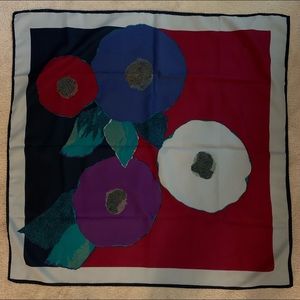 Silky scarf 30” square